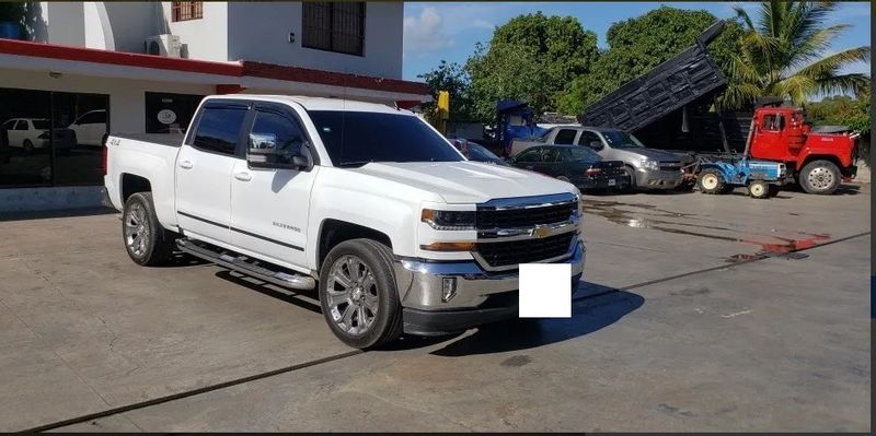 Chevrolet Silverado • 2018 • 84,000 km 6