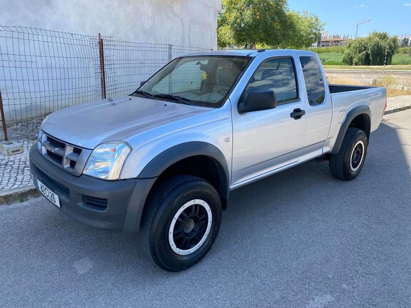 Isuzu D-MAX • 2006 • 28,000 km 2
