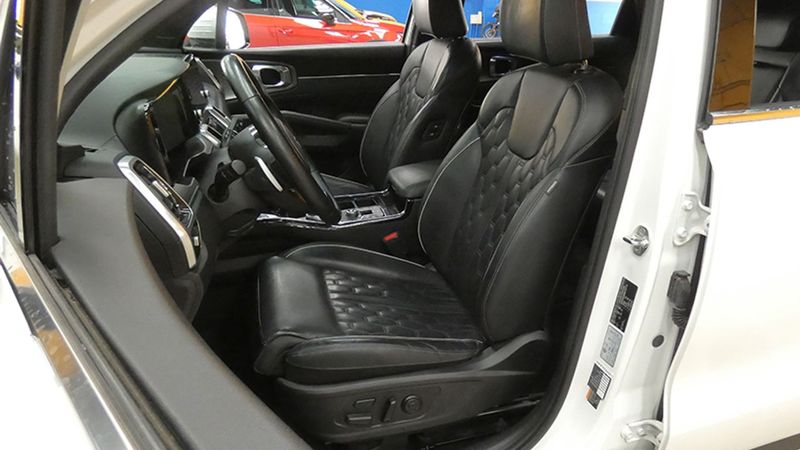 Kia Sorento • 2021 • 65,000 km 7