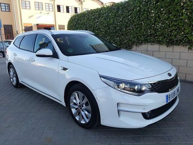 Kia Optima • 2017 • 159,000 km 1
