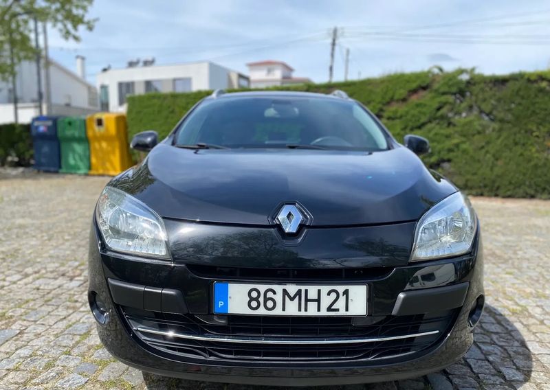 Renault Mégane • 2011 • 133,000 km 4