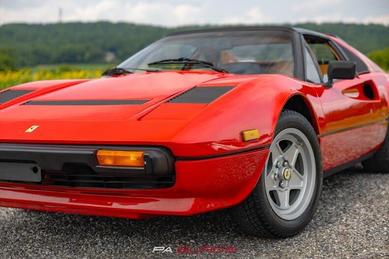 Ferrari 488 GTB • 1983 • 19,000 km 16