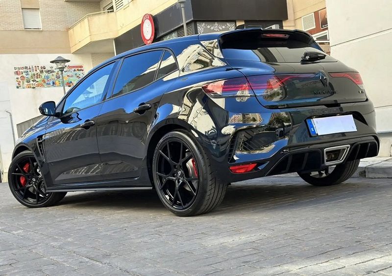 Renault Mégane • 2023 • 29,800 km 6