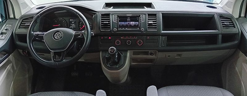 Volkswagen Caravelle • 2019 • 38,000 km 8