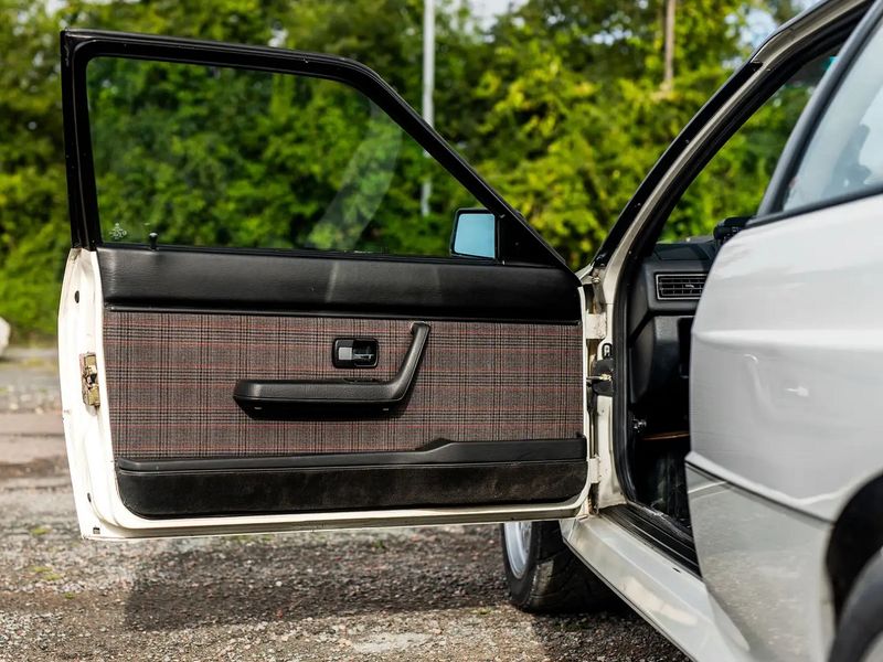 Audi Coupe • 1985 • 101,000 km 9