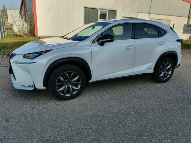 Lexus NX • 2015 • 95,000 km 4
