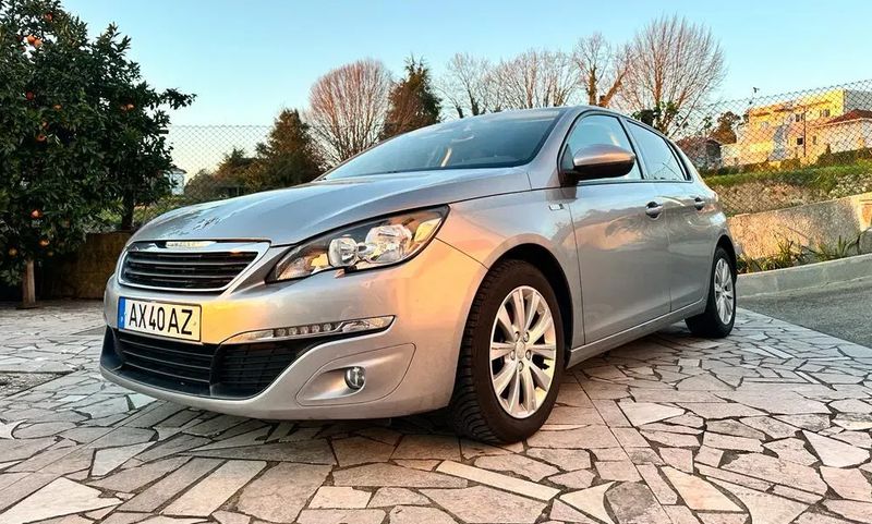 Peugeot 308 • 2016 • 146,000 km 2