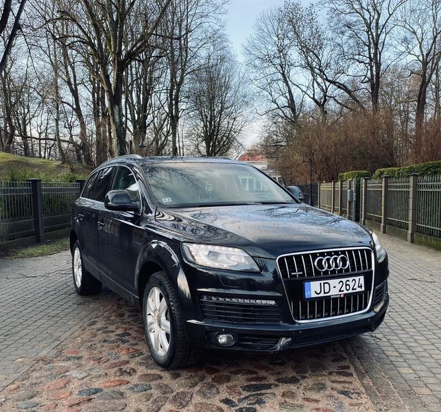 Audi Q7 • 2007 • 3,760,000 km 1