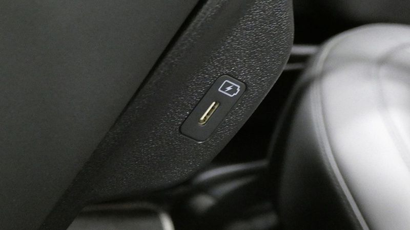 Kia Niro • 2023 • 32,361 km 35