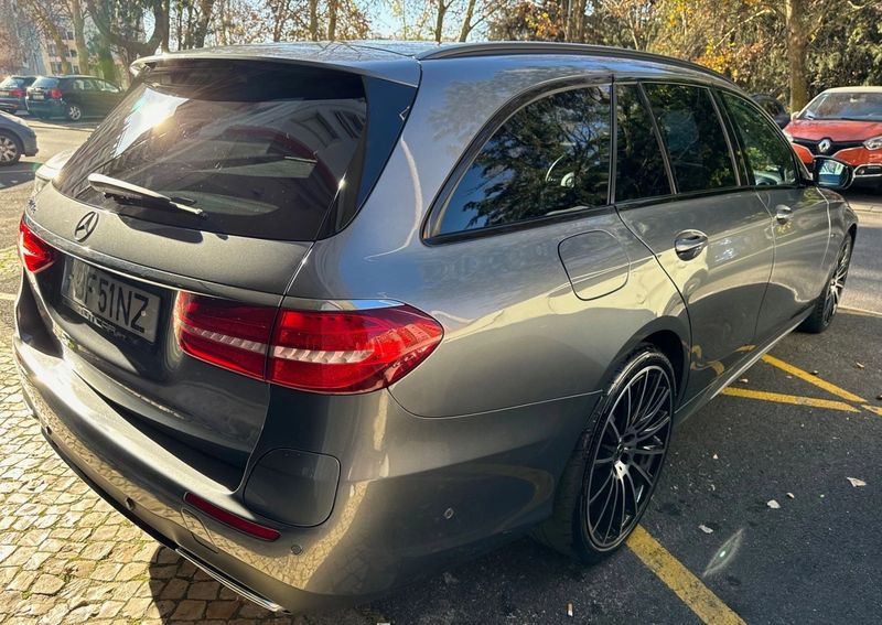 Mercedes-Benz E • 2019 • 132,550 km 3