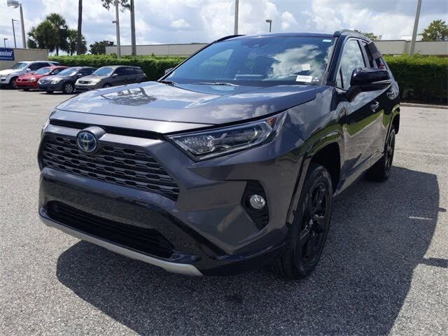 Toyota RAV4 Hybrid • 2021 • 22,422 km 3