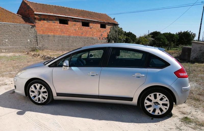 Citroën C4 • 2008 • 250,000 km 8