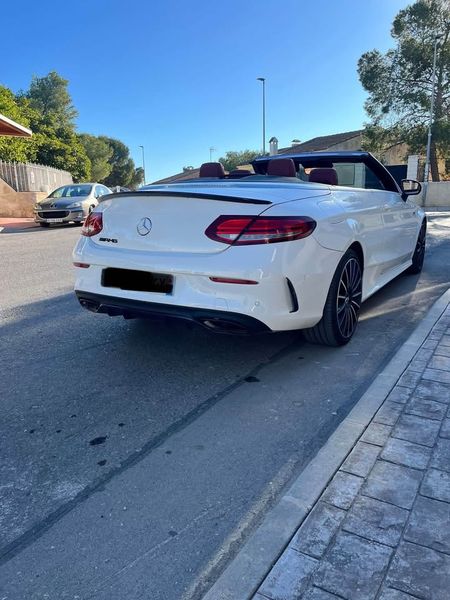 Mercedes-Benz C-Class • 2018 • 131,000 km 4