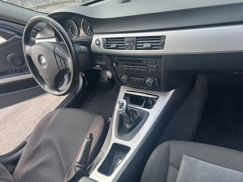BMW 3 Series • 2009 • 230,000 km 5