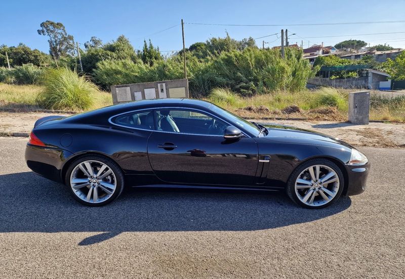 Jaguar XK • 2011 • 106,000 km 4