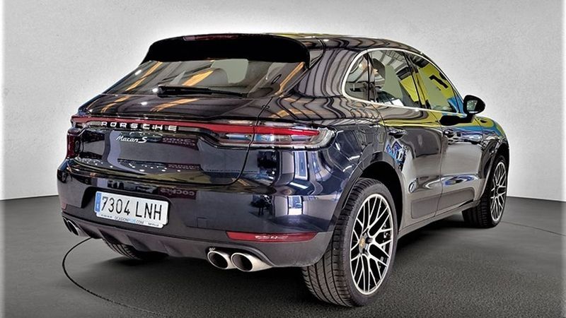 Porsche Macan • 2021 • 35,000 km 4