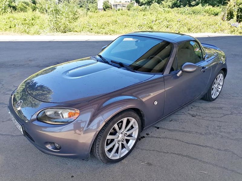 Mazda MX-5 • 2007 • 155,000 km 1