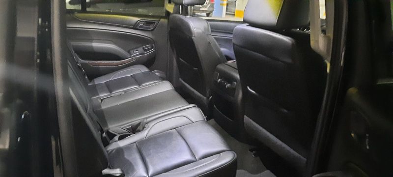 Chevrolet Suburban • 2017 • 123,000 mi 3