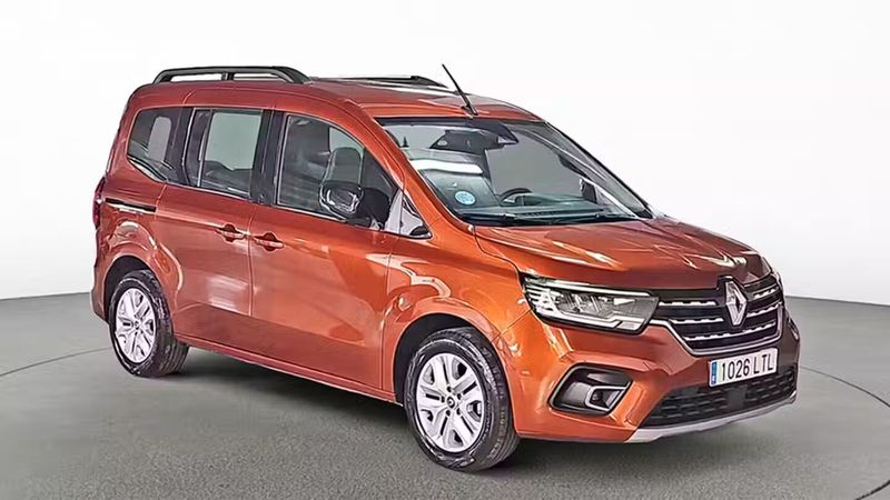 Renault Kangoo • 2021 • 28,509 km 3