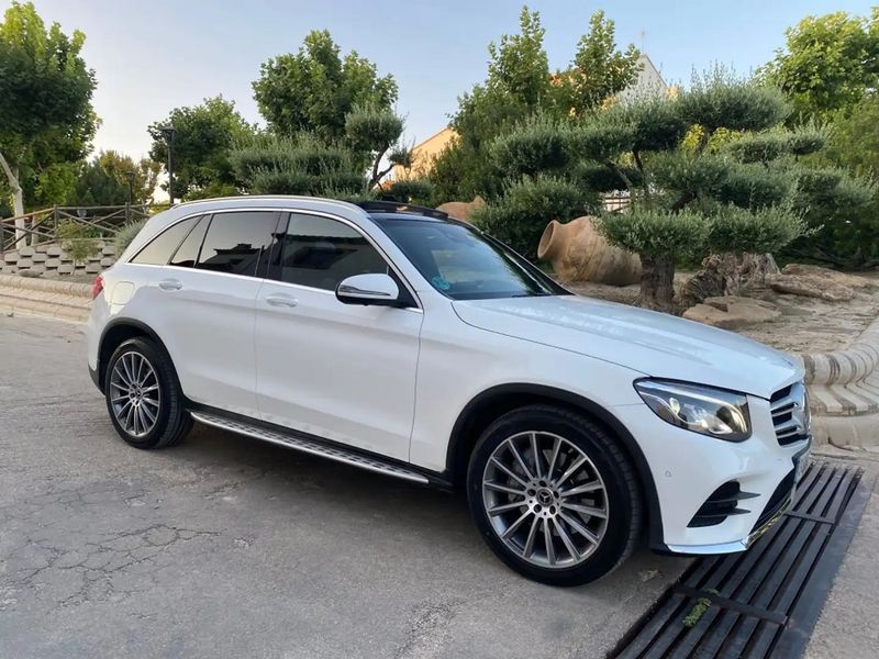 Mercedes-Benz GLC • 2018 • 119,000 km 6