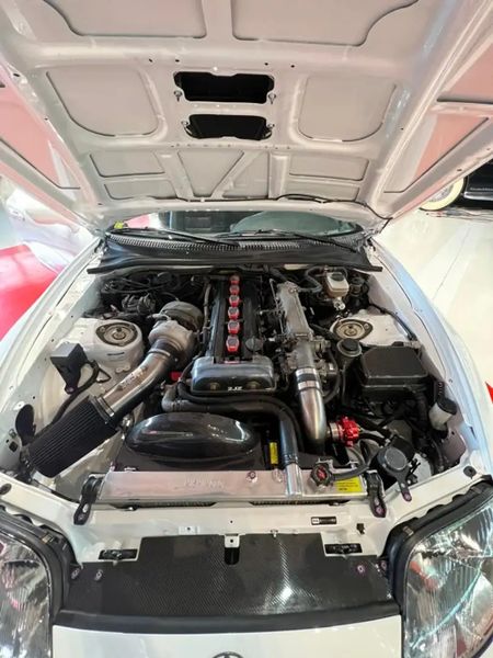 Toyota Supra • 1994 • 242,786 km 6