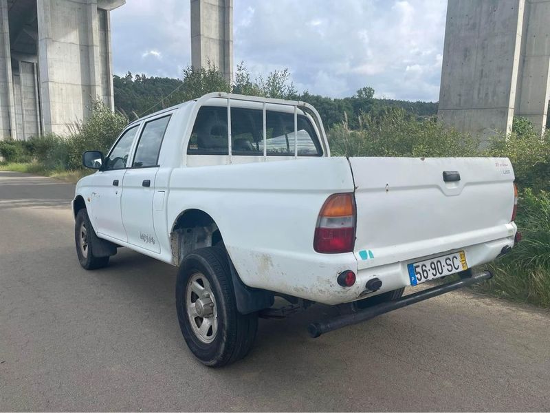 Mitsubishi L200 Pick up • 2001 • 381,000 km 4