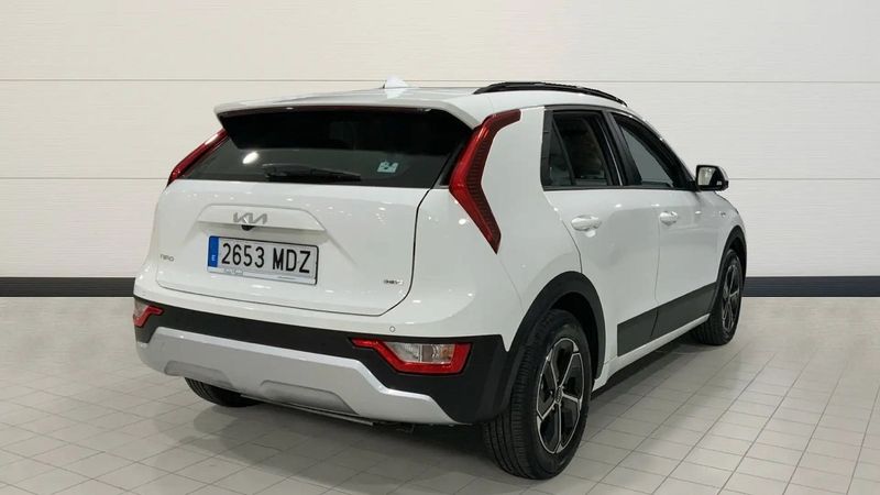 Kia Niro • 2023 • 33,400 km 13