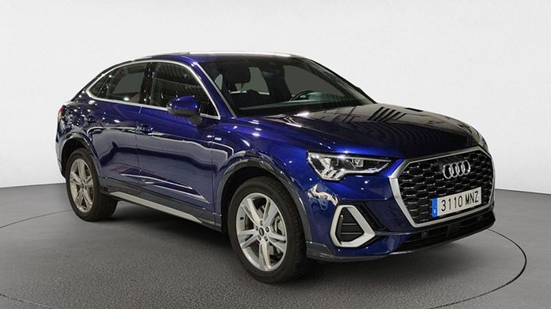 Audi Q3 • 2024 • 13,924 km 3