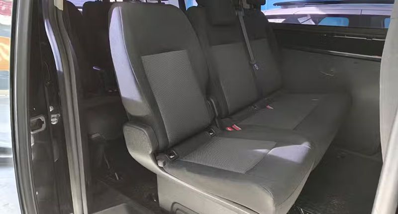 Opel Vivaro • 2020 • 144,000 km 11