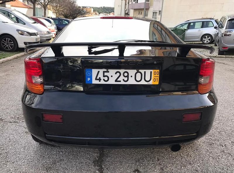 Toyota Celica • 2000 • 107,000 km 3