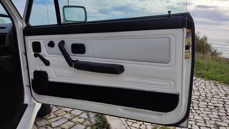 Volkswagen Amarok • 1988 • 158,000 km 4
