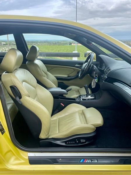 BMW M3 • 2002 • 168,000 km 5