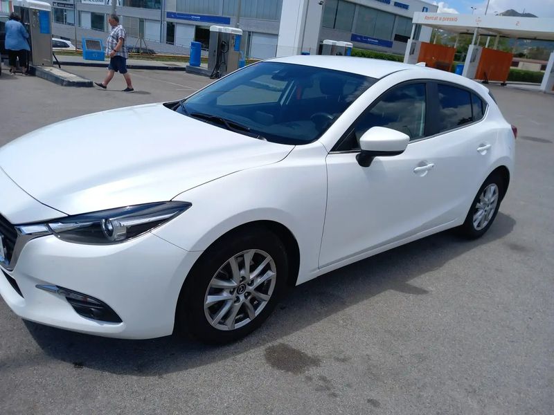 Mazda 3 • 2018 • 60,000 km 9