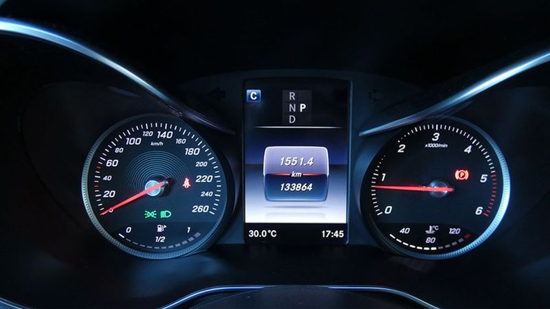 Mercedes-Benz C-Class • 2016 • 133,457 km 25