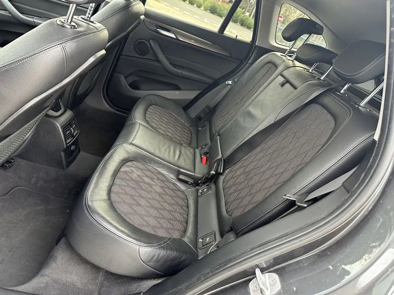 BMW X1 • 2017 • 55,000 km 11