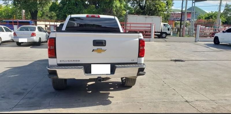 Chevrolet Silverado • 2018 • 84,000 km 4