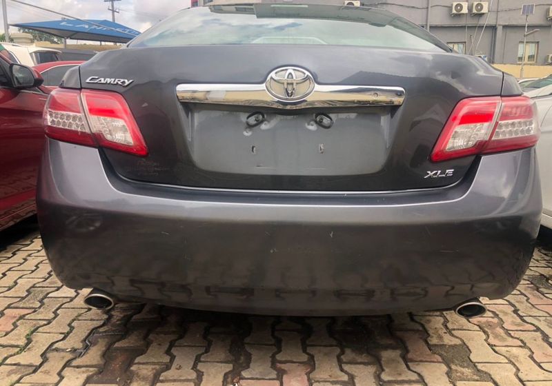 Toyota Camry • 2017 • 50,000 km 3