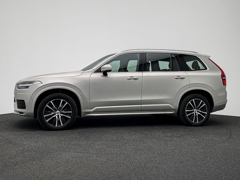 Volvo XC90 • 2021 • 189,900 km 1