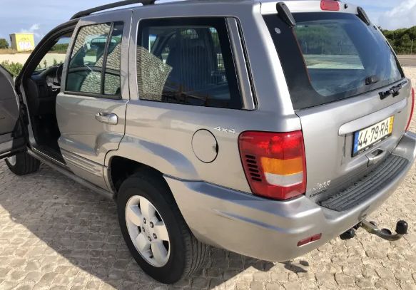Jeep Grand Cherokee • 2001 • 185,000 km 2