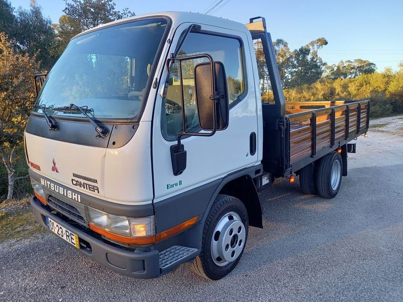 Mitsubishi Fuso canter • 2002 • 250,000 km 4