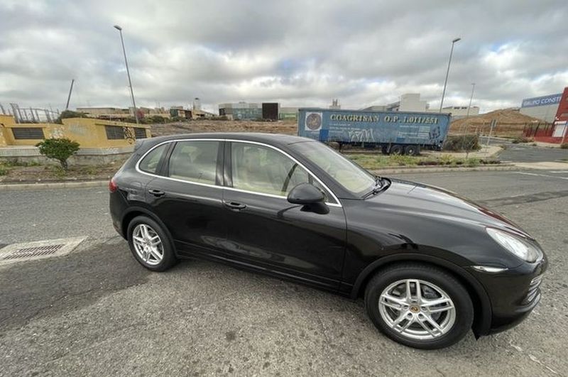 Porsche Cayenne • 2014 • 102,000 km 8