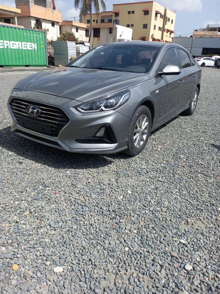Hyundai Sonata • 2019 • 48,000 km 6