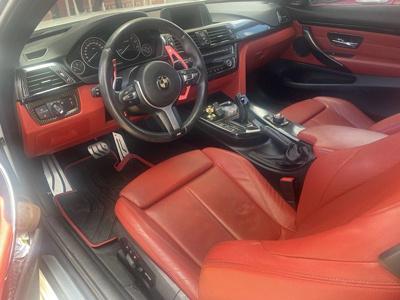 BMW M4 • 2014 • 30,000 km 15