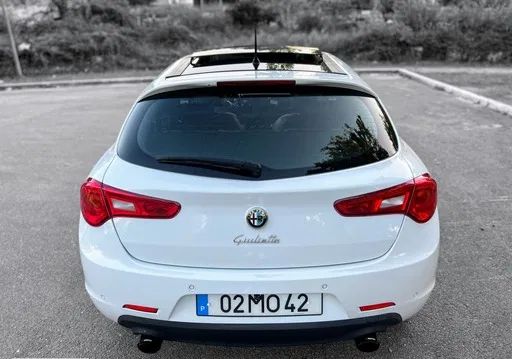 Alfa Romeo Giulietta • 2011 • 94,000 km 2