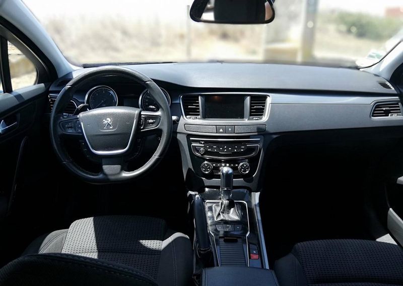 Peugeot 508 • 2016 • 92,999 km 2
