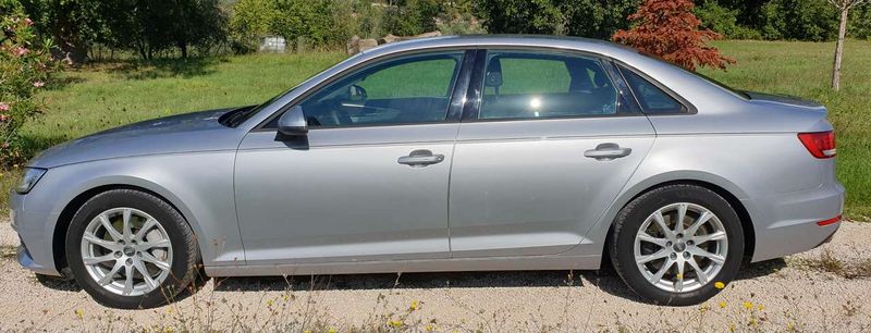 Audi A4 • 2016 • 152,000 km 9