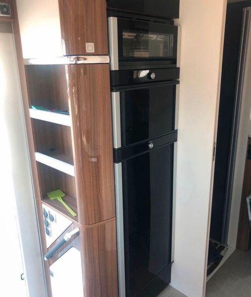 Mercedes-Benz Sprinter • 2021 • 64,000 km 11