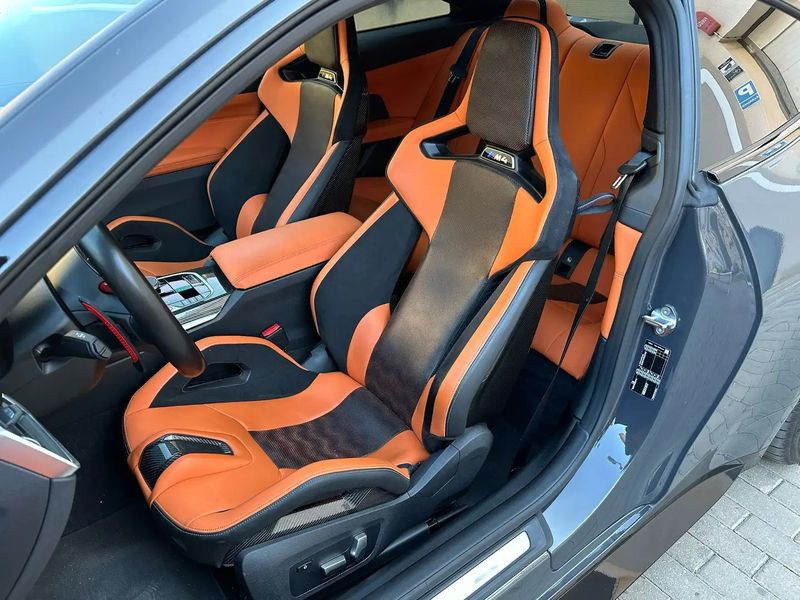 BMW M4 • 2022 • 31,054 km 7