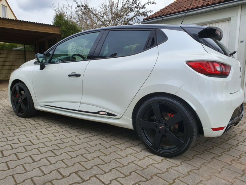 Renault Clio • 2014 • 98,594 km 6