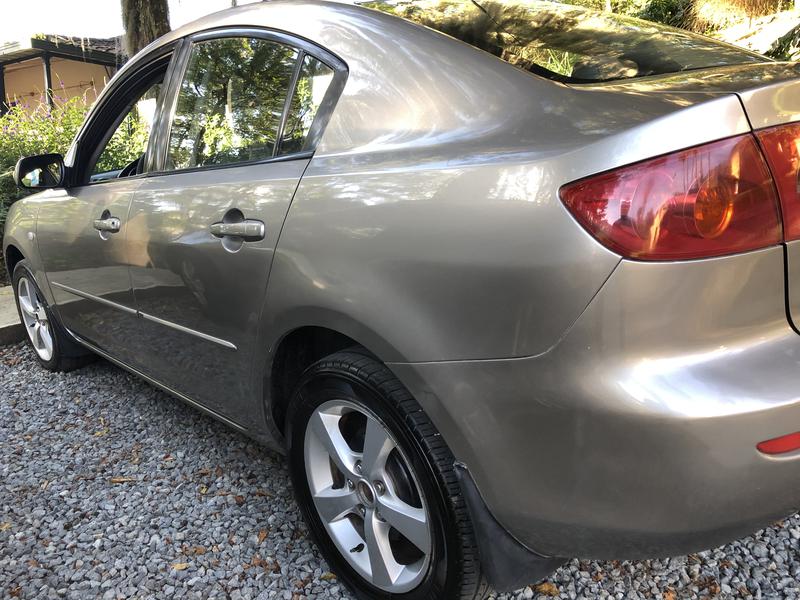 Mazda 3 • 2005 • 202,400 km 16